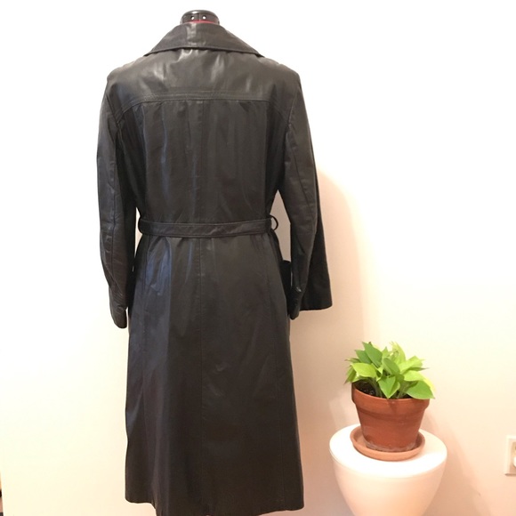 Vintage Black Leather Trench Coat – Pacific Fur & Leather Co. – Made in Montreal - Picture 5 of 10